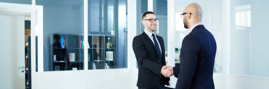 Discussing private loans with a broker | Financial Information | Tiger Finance