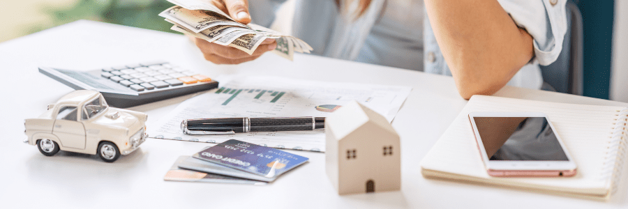 How Debt Consolidation and Refinancing Can Help Overcome Bad Credit