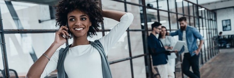 Woman learning some easy tips to help her loan | Financial Information | Tiger Finance