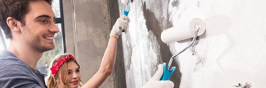 Couple making renovations in their home | Financial Information | Tiger Finance